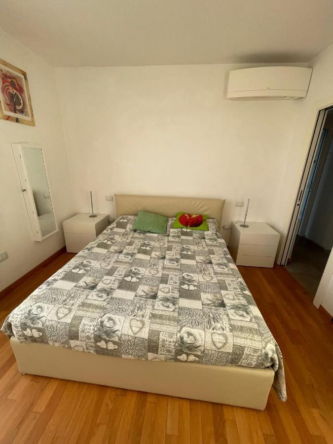 Apartament Kasia Porta Sul Mare Di Livorno Free Parking Zewnętrze zdjęcie