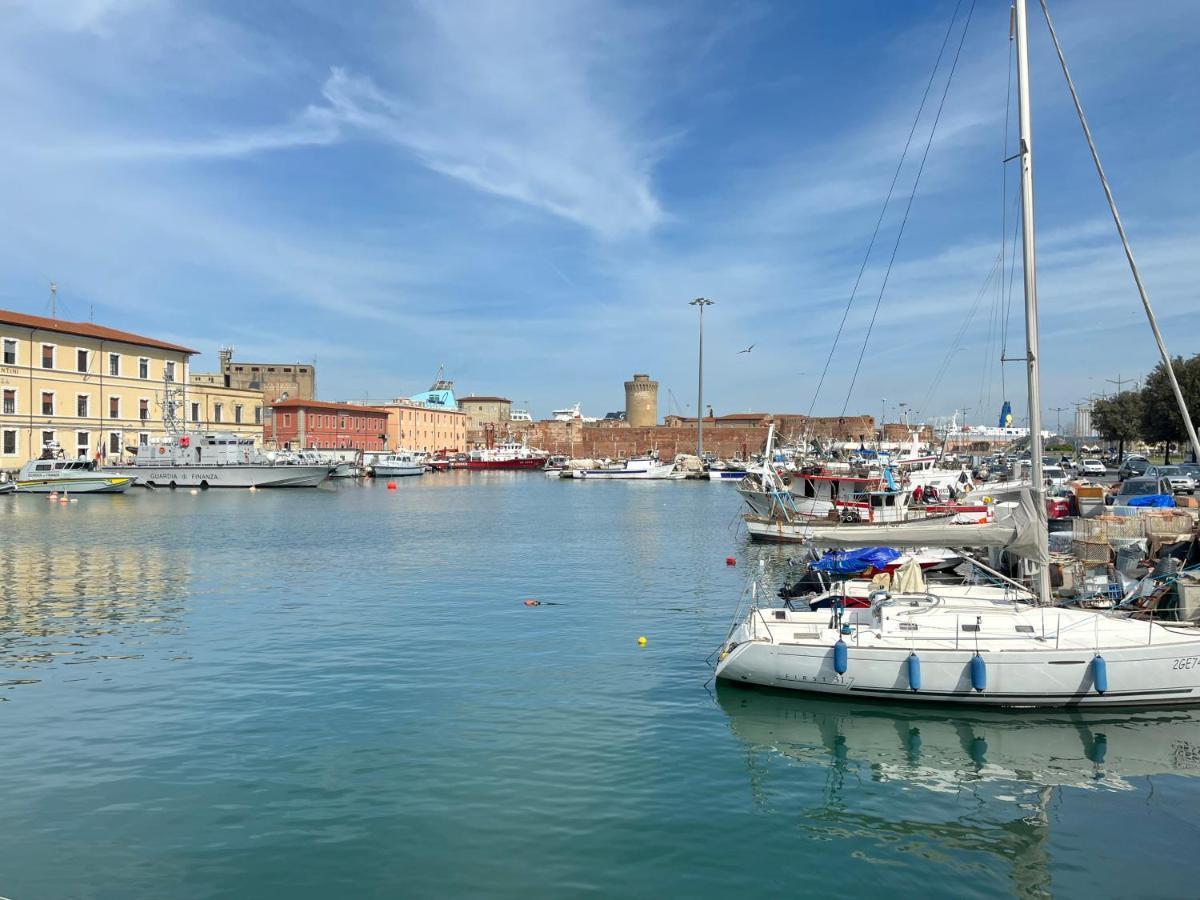 Apartament Kasia Porta Sul Mare Di Livorno Free Parking Zewnętrze zdjęcie